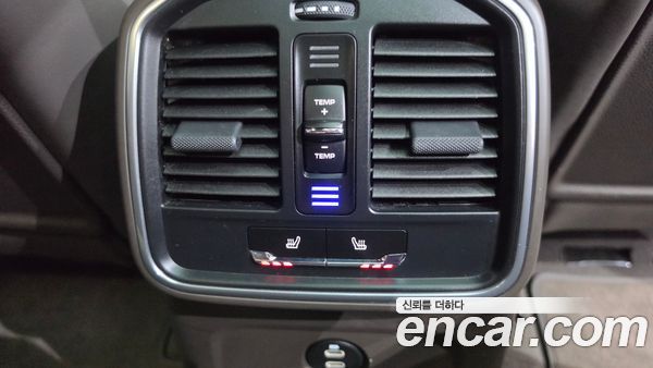 Porsche Macan 2021, фото 31