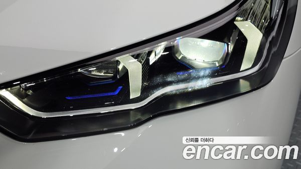 BMW i5 2025, фото 7