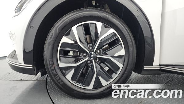 Kia EV6 2022, фото 5