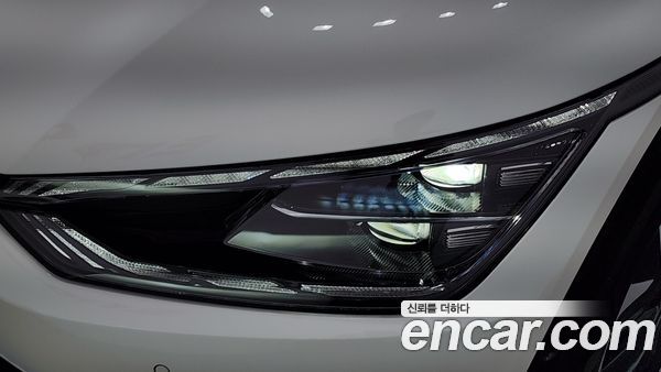 Kia EV6 2022, фото 8
