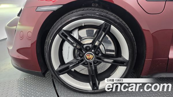 Porsche Taycan 2021, фото 5
