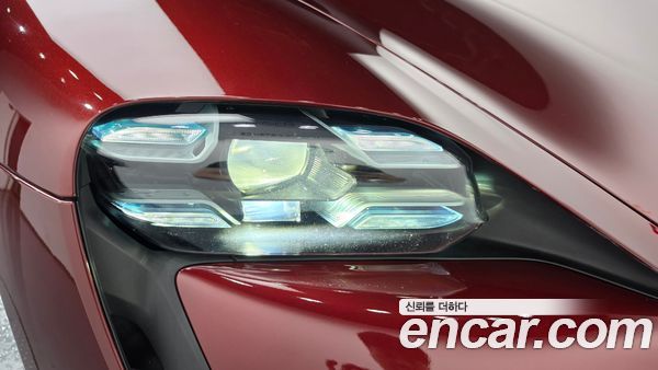 Porsche Taycan 2021, фото 8
