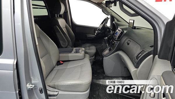Hyundai Grand Starex 2021, фото 16