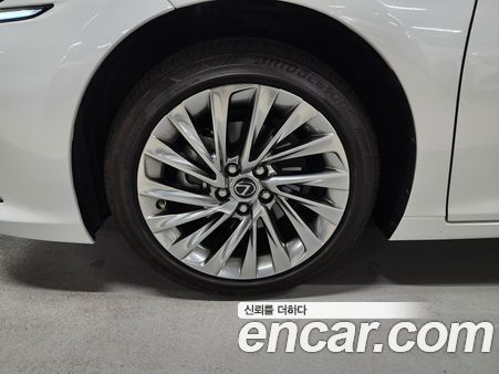 Lexus ES 2025, фото 5