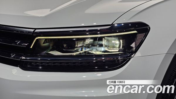 Volkswagen Tiguan 2020, фото 8