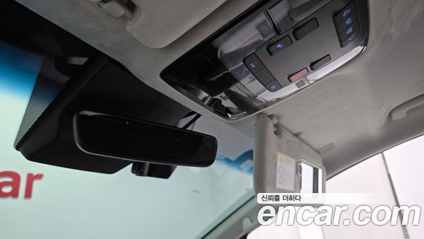 Hyundai Staria 2025, фото 31