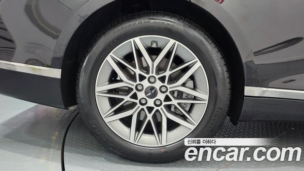 Genesis G80 2025, фото 5