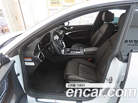 Audi A7 2023, фото 5