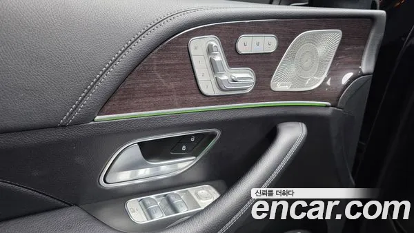 Mercedes-Benz GLE 2021, фото 26