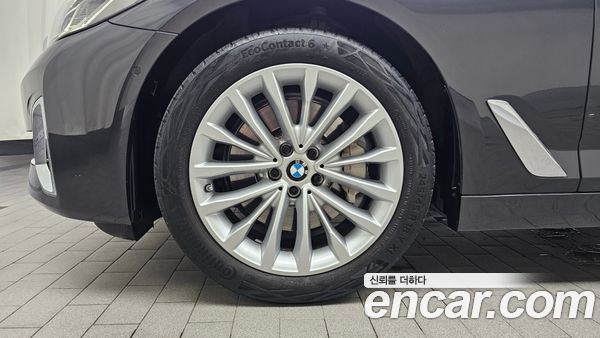 BMW 5 Series 2022, фото 5