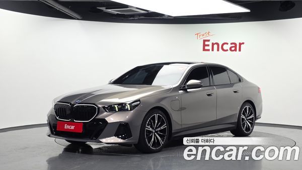 BMW 5 Series 2025