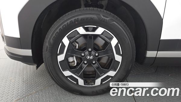 Hyundai Santa Fe 2025, фото 5