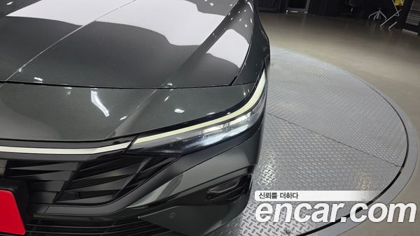 Hyundai Elantra 2024, фото 8