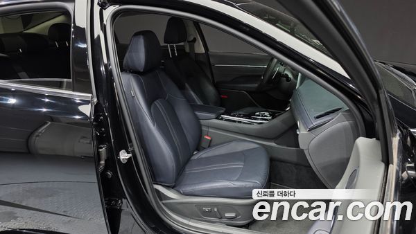 Hyundai Sonata 2022, фото 16