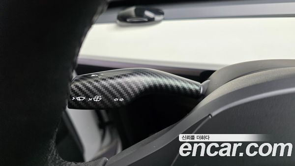 Tesla Model Y 2022, фото 31