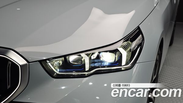 BMW 5 Series 2026, фото 7