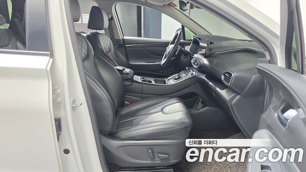 Hyundai Santa Fe 2021, фото 16