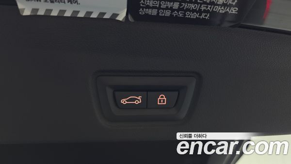 BMW i4 2022, фото 30