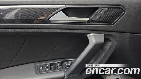 Volkswagen Tiguan 2021, фото 24