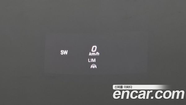 Mercedes-Benz E-Class 2021, фото 31