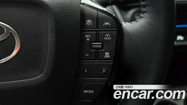 Toyota Prius 2024, фото 24