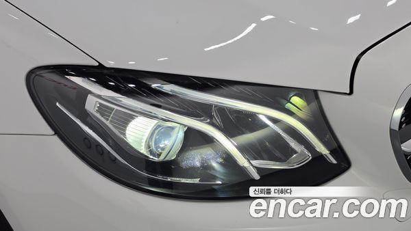 Mercedes-Benz E-Class 2020, фото 8