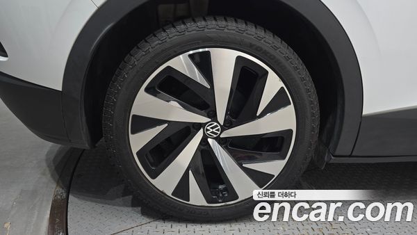 Volkswagen ID.4 2023, фото 5