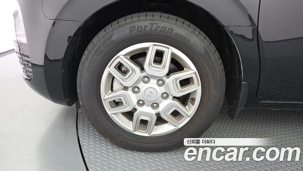 Hyundai Staria 2024, фото 5