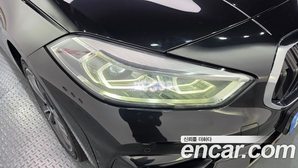 BMW 1 Series 2022, фото 8