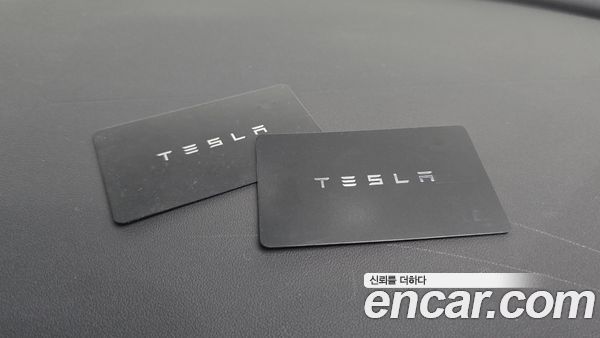 Tesla Model Y 2022, фото 29