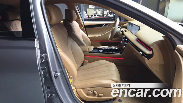 Genesis G80 2025, фото 17