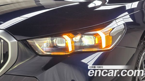 BMW 5 Series 2025, фото 7
