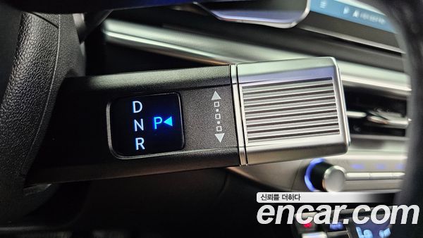 Hyundai Grandeur 2023, фото 9