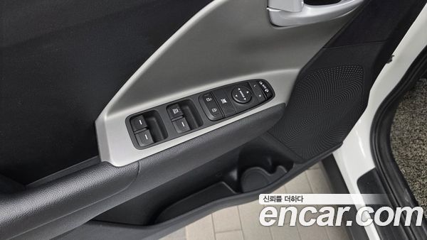 Kia Niro 2020, фото 29