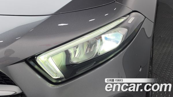 Mercedes-Benz A-Class 2021, фото 8