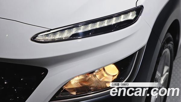 Hyundai Kona 2023, фото 7