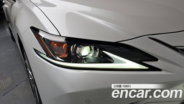 Lexus ES 2025, фото 8