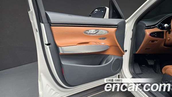 Genesis GV70 2023, фото 13