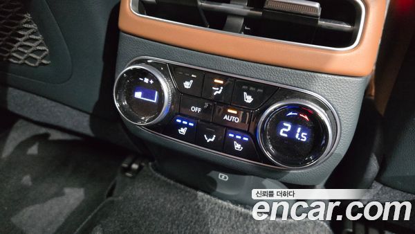 Genesis GV70 2023, фото 28