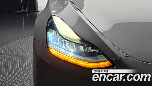 Tesla Model Y 2021, фото 7