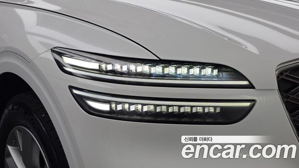 Genesis GV70 2025, фото 8