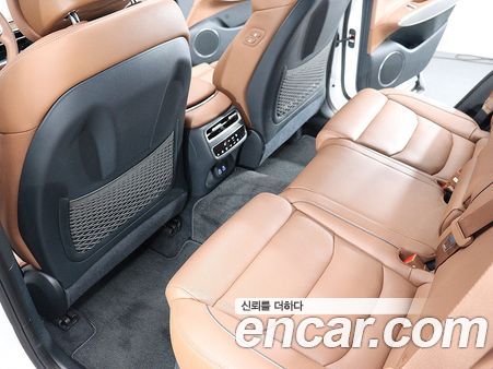 Genesis GV70 2025, фото 12