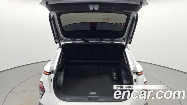 Hyundai Kona 2023, фото 34