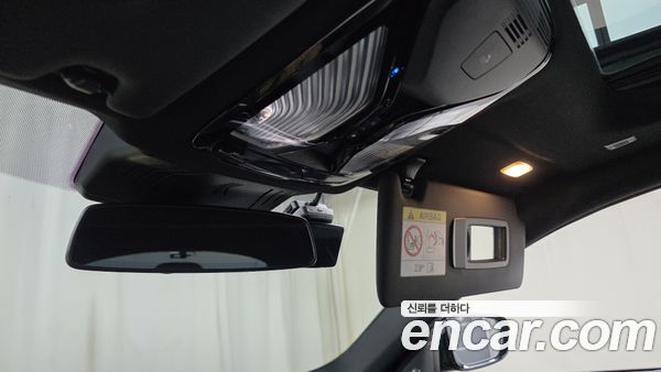 BMW i4 2022, фото 30