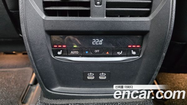 BMW i4 2022, фото 32
