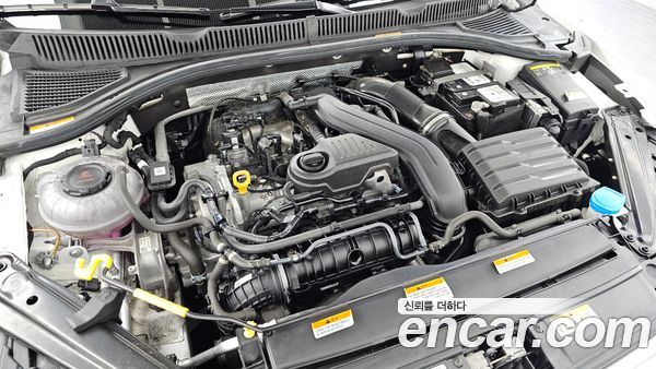 Volkswagen Jetta 2023, фото 6