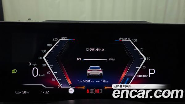 BMW i4 2023, фото 10