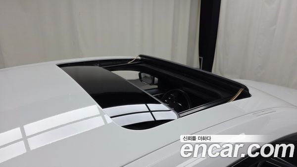 BMW i4 2023, фото 24
