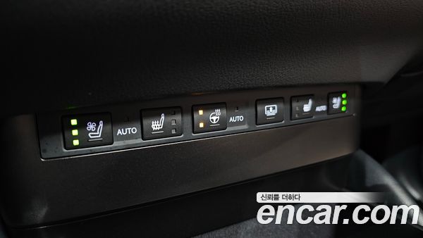 Lexus ES 2025, фото 30