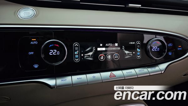 Genesis GV70 2021, фото 26